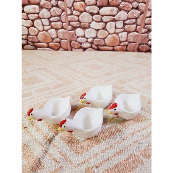 4 Little Chick Boiled Egg Holders. Made in Italy - Picture 3 of 10